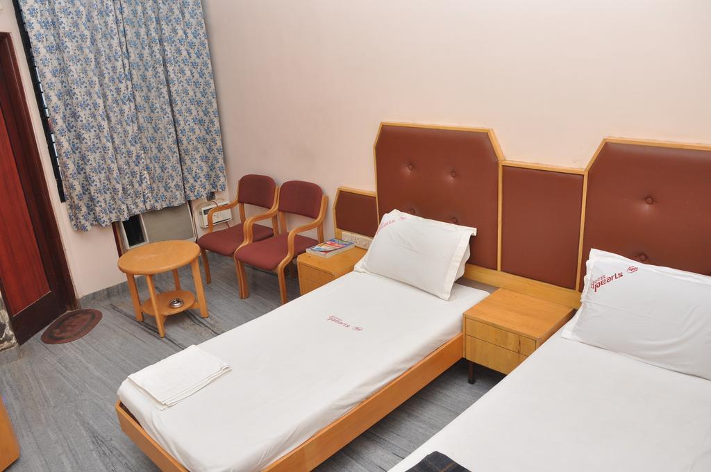 Hotel Pearls Madurai Extérieur photo
