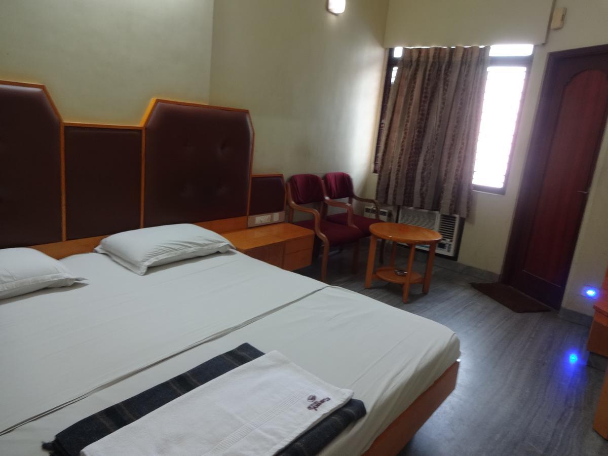 Hotel Pearls Madurai Extérieur photo